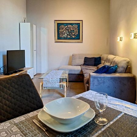 Modern Parkside Garden View Apartment 부다페스트 외부 사진