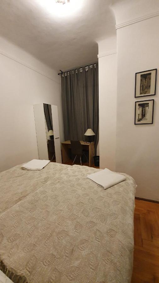 Modern Parkside Garden View Apartment 부다페스트 외부 사진